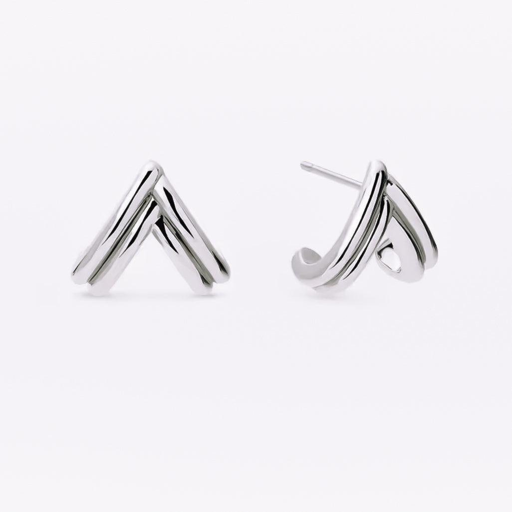 Double hoop effect V stud