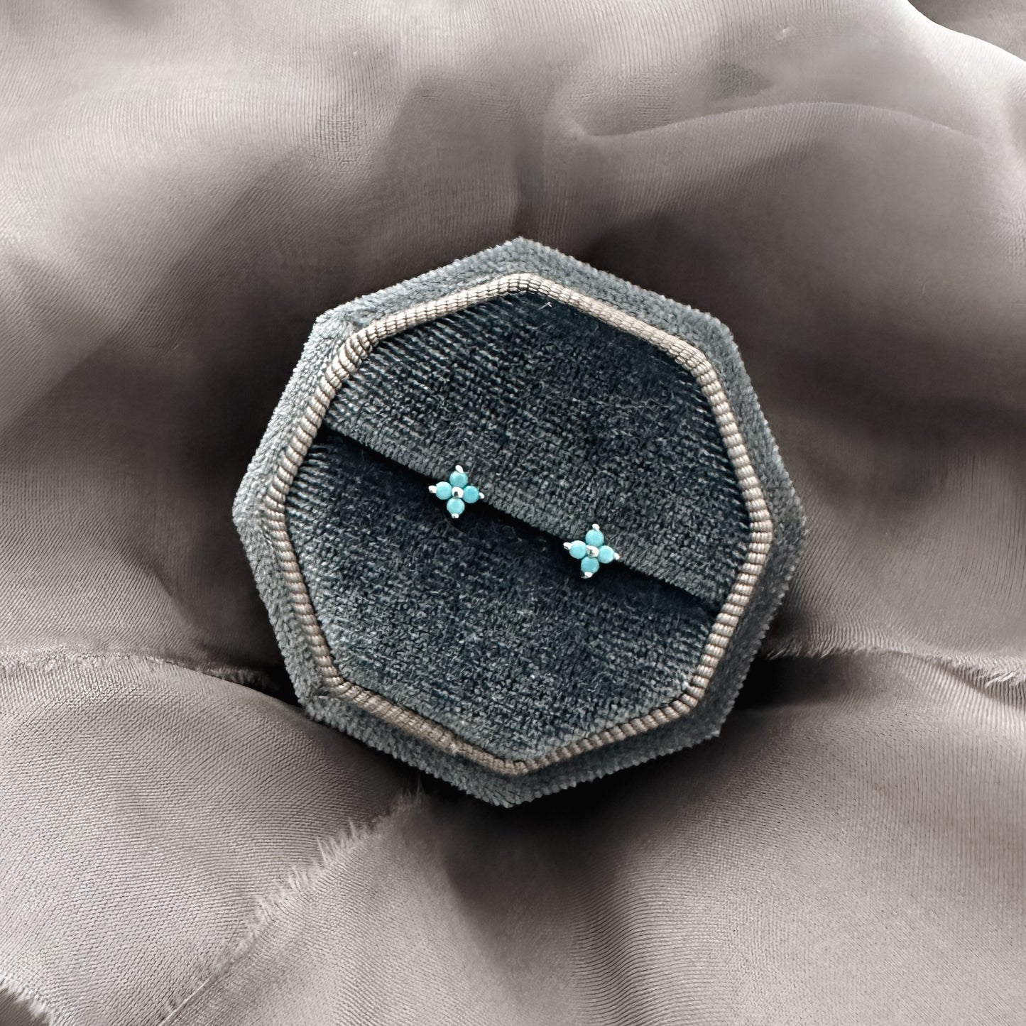 Blue crystal flower studs