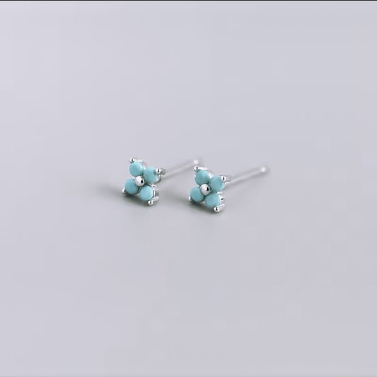Blue crystal flower studs