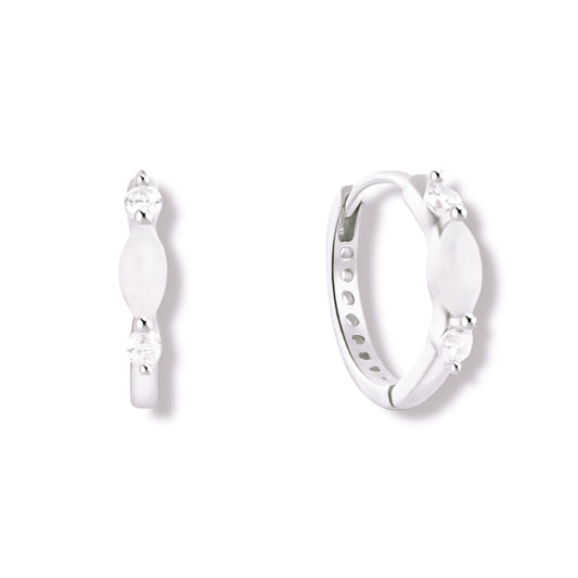 Treasure of the sea huggie