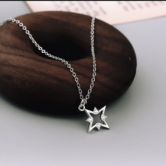 Shining Star necklace