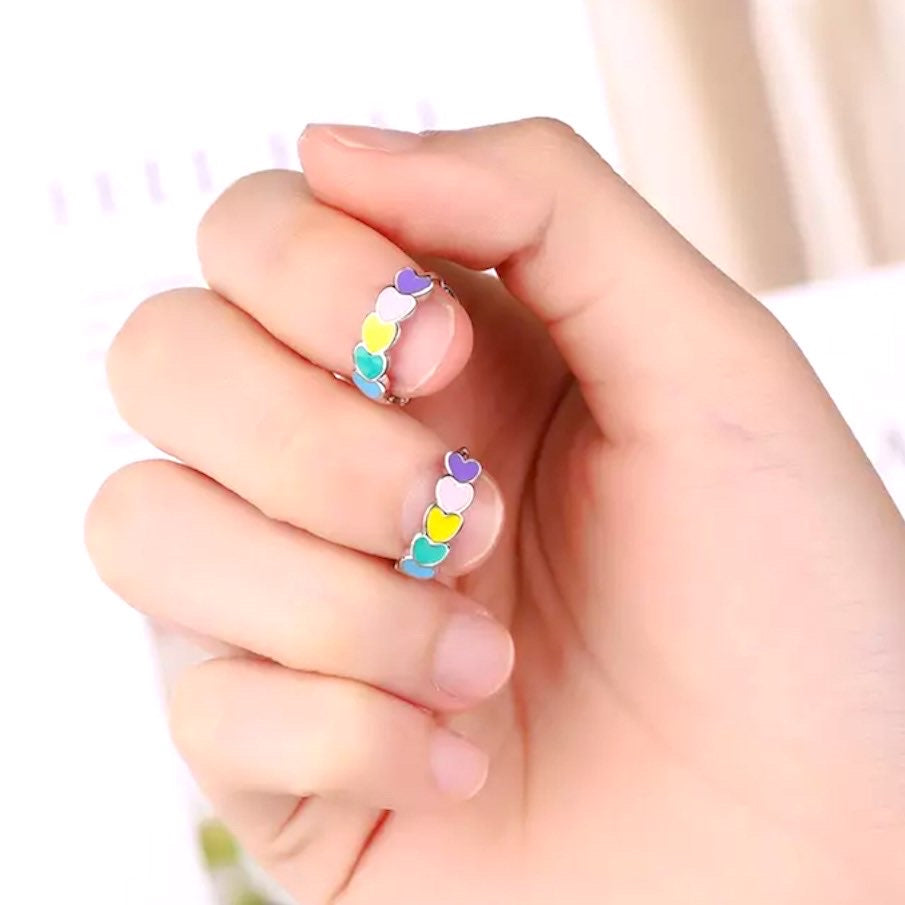 Rainbow heart huggie