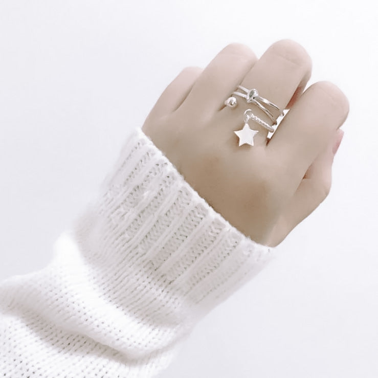 Star charm ring